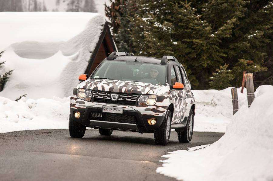  Dacia Duster Brave 2014 года  (IT) (фото 14 из 42)
